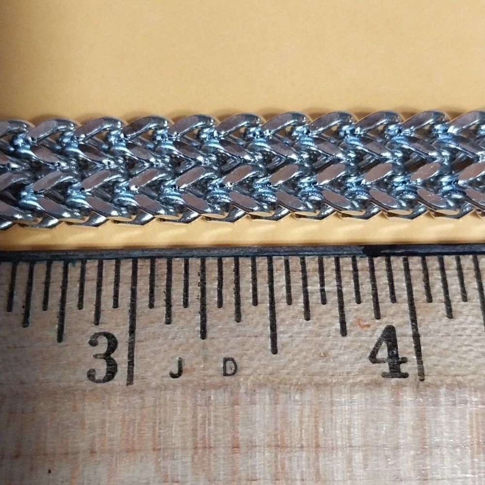 Silver Magnetic Herringbone Bracelet..New - Picture 3 of 7